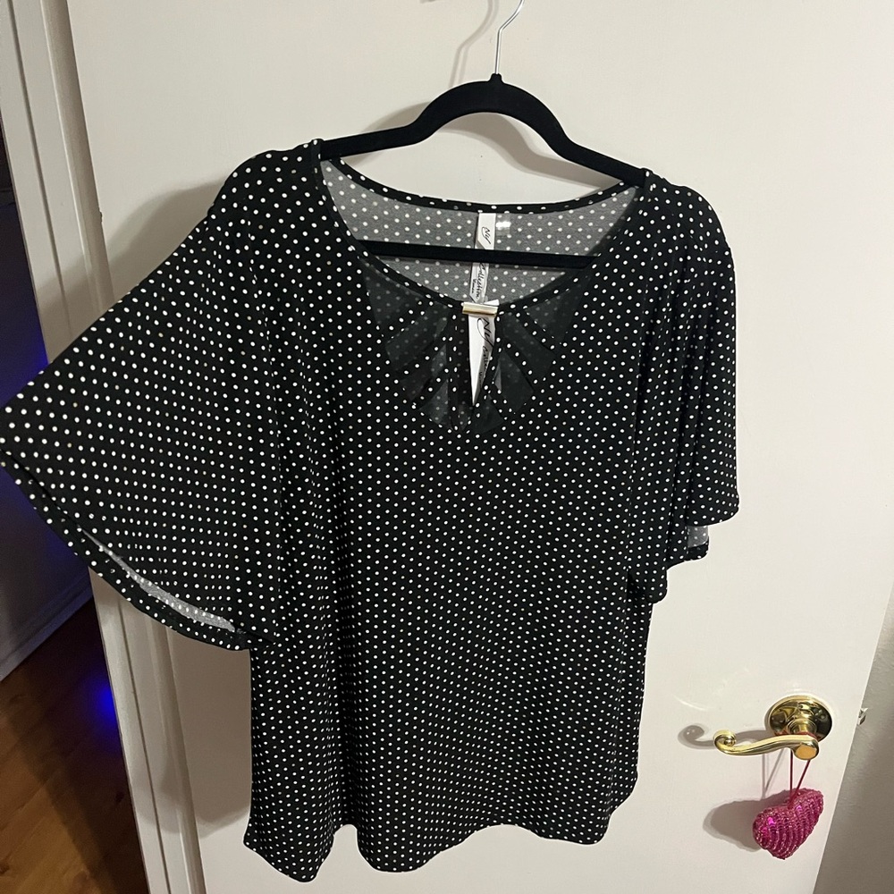 🖤 1X NY Collection Black and White Polka Dot Blouse with Flutter Sleeves NWT - Picture 7 of 8